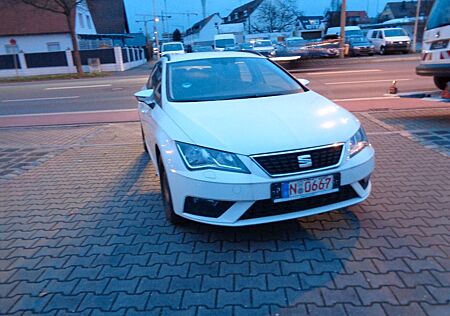 Seat Leon ST 1:5 TGI Start & Stop DSG Style