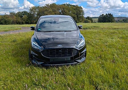 Ford S-Max 2,0 EcoBlue 140kW 4x4 ST-Line Auto ST-Line