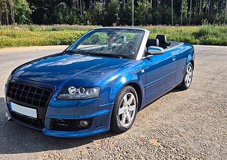 Audi A4 1.8 T Cabriolet -TÜV NEU Scheckheft