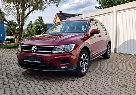 VW Tiguan Volkswagen 1.4 TSI ACT DSG Comfortline SOUND