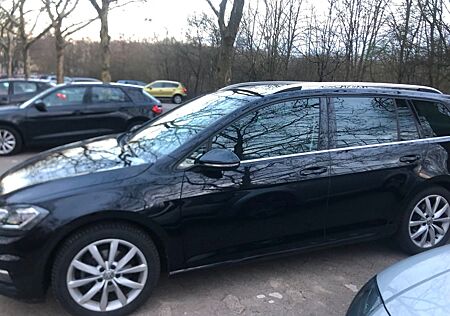 VW Golf Volkswagen 1.5 TSI ACT OPF DSG Highline Variant Hi...