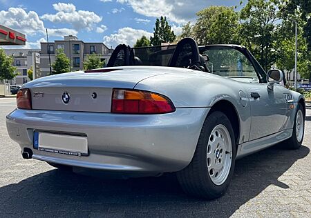 BMW Z3 1.8 Serviceh. lückenlos Leder Alarm