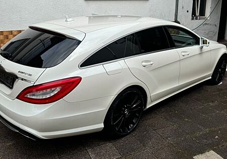 Mercedes-Benz CLS 500 -