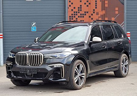 BMW X7 M50i INDIVIDUAL LASER SKY LOUNGE ACC