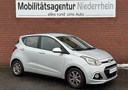 Hyundai i10 1.2 Fifa World Cup*63.000km*Klima*SHZ*Temp.*