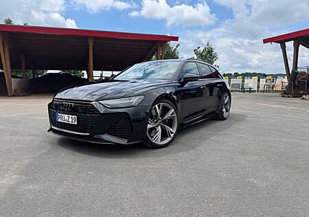 Audi RS6 4.0 TFSI tiptr. quattro -
