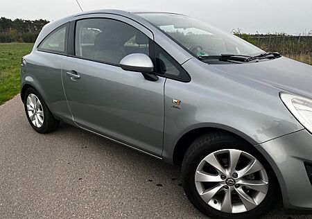 Opel Corsa 1.4 Active Active