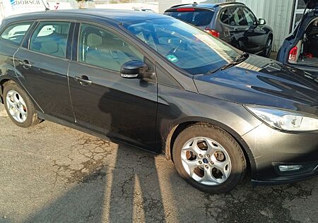 Ford Focus 1,5 TDCi 88kW Business Turnier Busines...