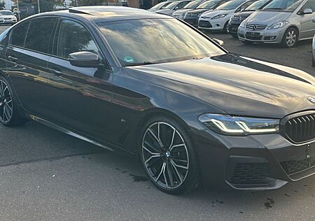 BMW M550 i xDrive Head/ACC 360° Laser SD Individuell