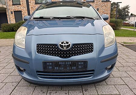 Toyota Yaris Executive