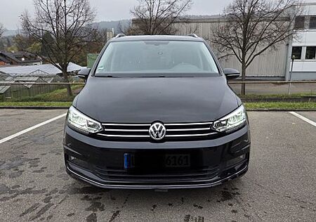 VW Touran Volkswagen 2.0 TDI SCR Highline Highline