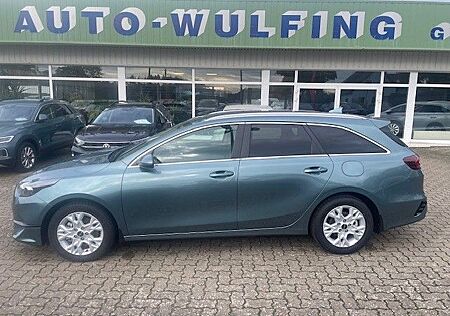 Kia Cee'd Sportswagon gebraucht kaufen Kia Cee'd Sportswagon 1.5T-GDI DCT Vision Kamera Nav