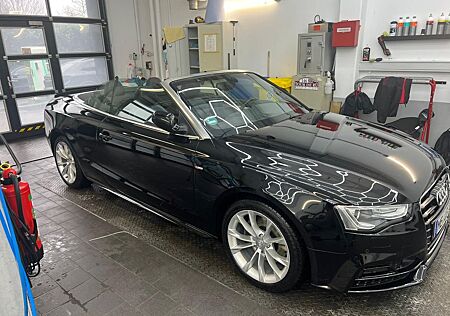 Audi A5 2.0 TFSI S tronic quattro Cabriolet -