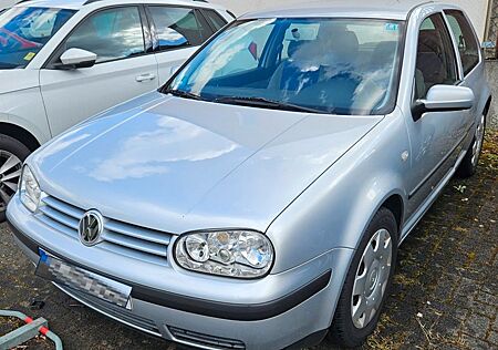 VW Golf Volkswagen 1.4 EU4