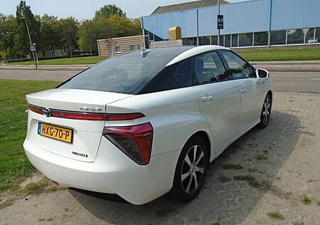 Toyota Mirai FCEV Luxury Luxury