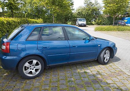 Audi A3 1.9TDI 74kW S line S line