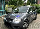 VW Touran Volkswagen 2.0 TDI Highline Highline