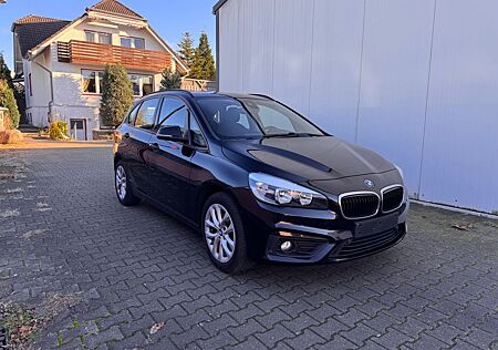 BMW 218i Active Tourer/AHK/Sportsitze/Automa./8-Fach
