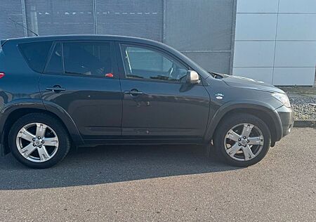 Toyota RAV 4 2.2-l-D-CAT 4x4