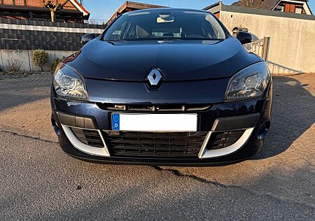 Renault Megane Dynamique 1.6 16V 110 Dynamique