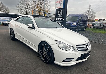 Mercedes-Benz E 220 Coupe AMG/Leder/Xenon/Navi/Si-Hz/Pdc/8xAlu