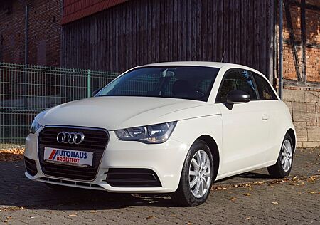 Audi A1 attraction * 1. Hand * Alu * Bose * PDC *