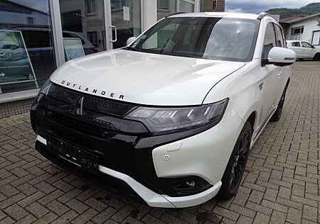 Mitsubishi Outlander PHEV Top 4WD Leder Schiebedach