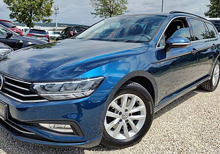 VW Passat Variant Volkswagen 1.6TDI Business - LED* ACC* LAN*