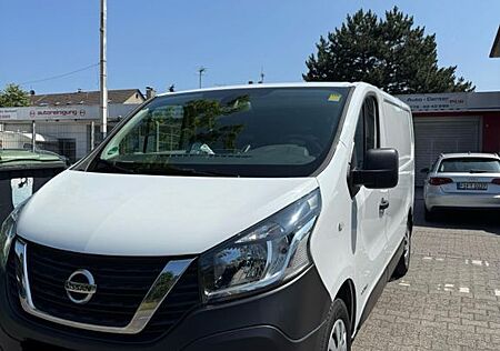 Nissan NV300 Rückfahrkamera N1 Standheizung
