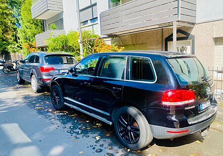 VW Touareg Volkswagen 2.5 R5 TDI Tiptronic Individual Indi...