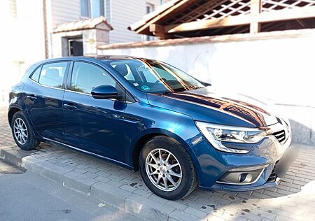 Renault Megane ENERGY TCe 100