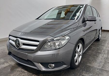 Mercedes-Benz B 180 /AHK/Sitzheizung/Garantie /PDC