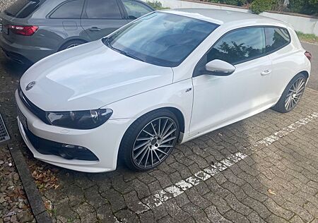 VW Scirocco Volkswagen 1.4 TSI 90kW -