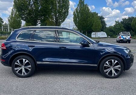 VW Touareg Volkswagen 4.2 V8 TDI Tiptronic Exclusive Exclusive