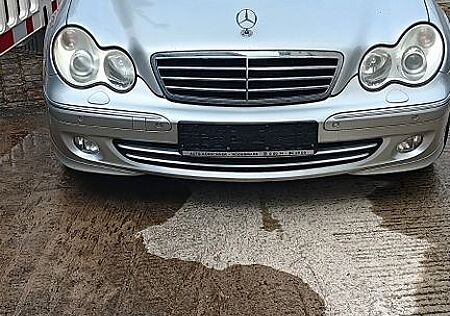 Mercedes-Benz C 230 KOMPRESSOR T AVANTGARDE Avantgarde