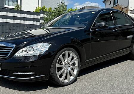 Mercedes-Benz S 350 - schwarz