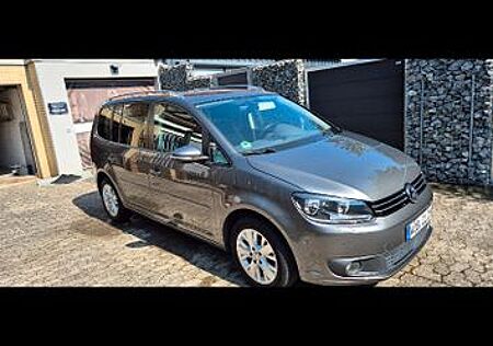 VW Touran Volkswagen 1.4 TSI LIFE
