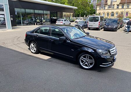 Mercedes-Benz C 250 AVANTGARDE Autom. AVANTGARDE