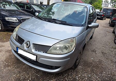 Renault Scenic Avantage 2.0 16V