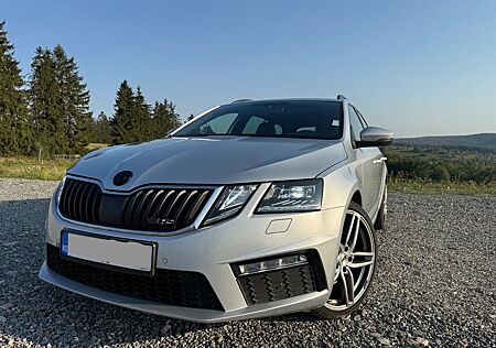 Skoda Octavia 2.0 TDI SCR DSG 4x4 RS Combi RS