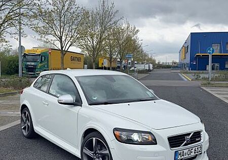 Volvo C30 2.0Diesel R-Design 136HP 2.Hand