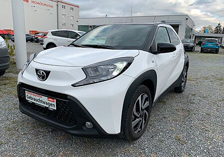 Toyota Aygo (X) S-CVT Black&White