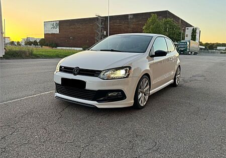 VW Polo Volkswagen 1.4 TDI 66kW DSG Highline Highline