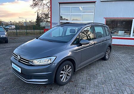 VW Touran Volkswagen Comfortline TDI Navigation+AHK !