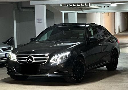 Mercedes-Benz E 250 CDI 4MATIC Autom PANO-Dach