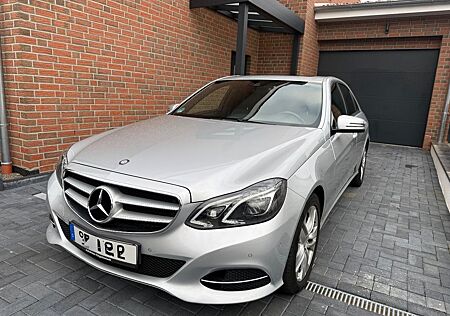 Mercedes-Benz E 220 BlueTEC BE Edition AVANTG. Autom. Edit...