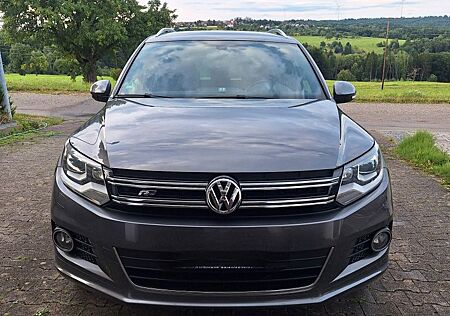 VW Tiguan Volkswagen 2.0 TSI DSG 4MOTION