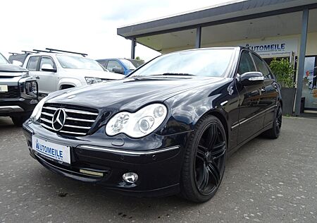 Mercedes-Benz C 200 C 200K Sport Edition XENON NAVI LEDER SHZ PDC