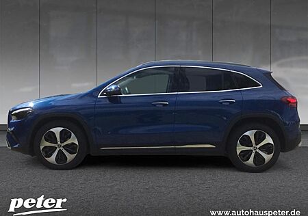 Mercedes-Benz GLA 200 Progressive Line, AHV, Panoramadach