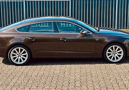 Audi A5 2.0 TDI quattro Sportback -